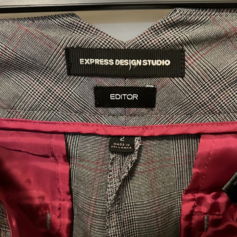 Express Editor Pants - Size 2 - image 6